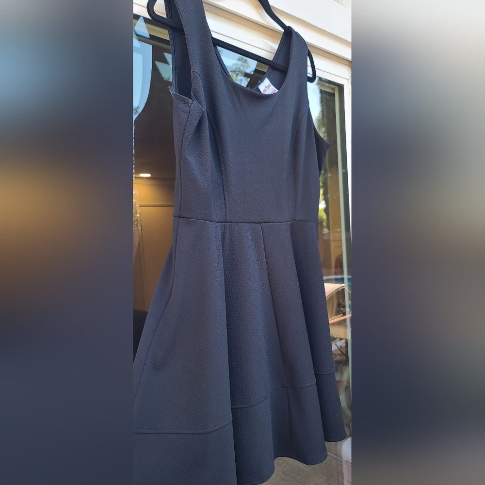 Kiki La'Rue Little Black Dress Textured Fit-and-Flare – Size 2XL - Picture 5 of 15